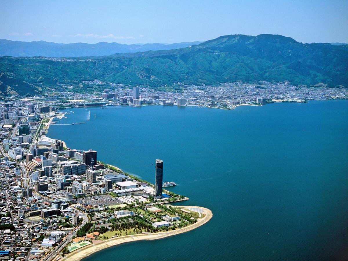 Lake Biwa Otsu Prince Hotel Exterior photo