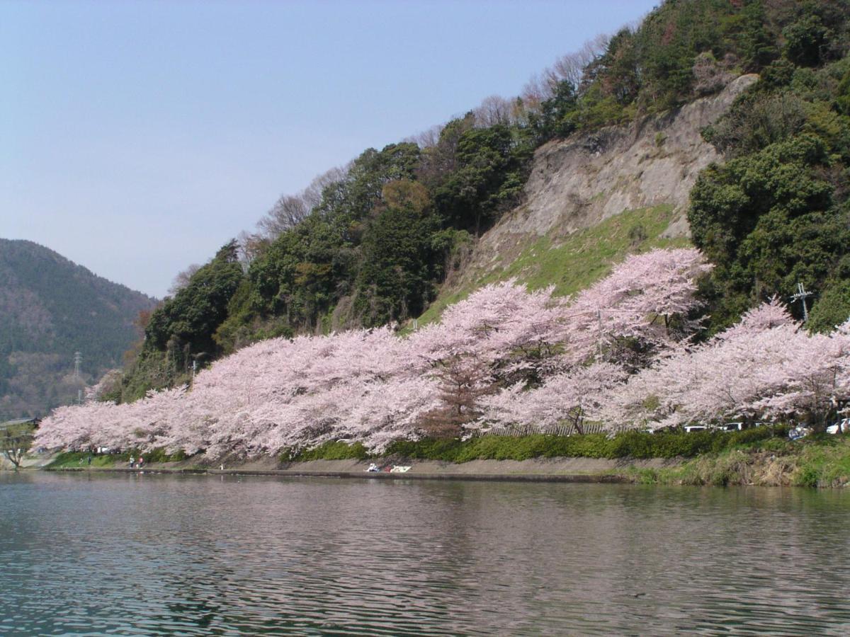 Lake Biwa Otsu Prince Hotel Exterior photo