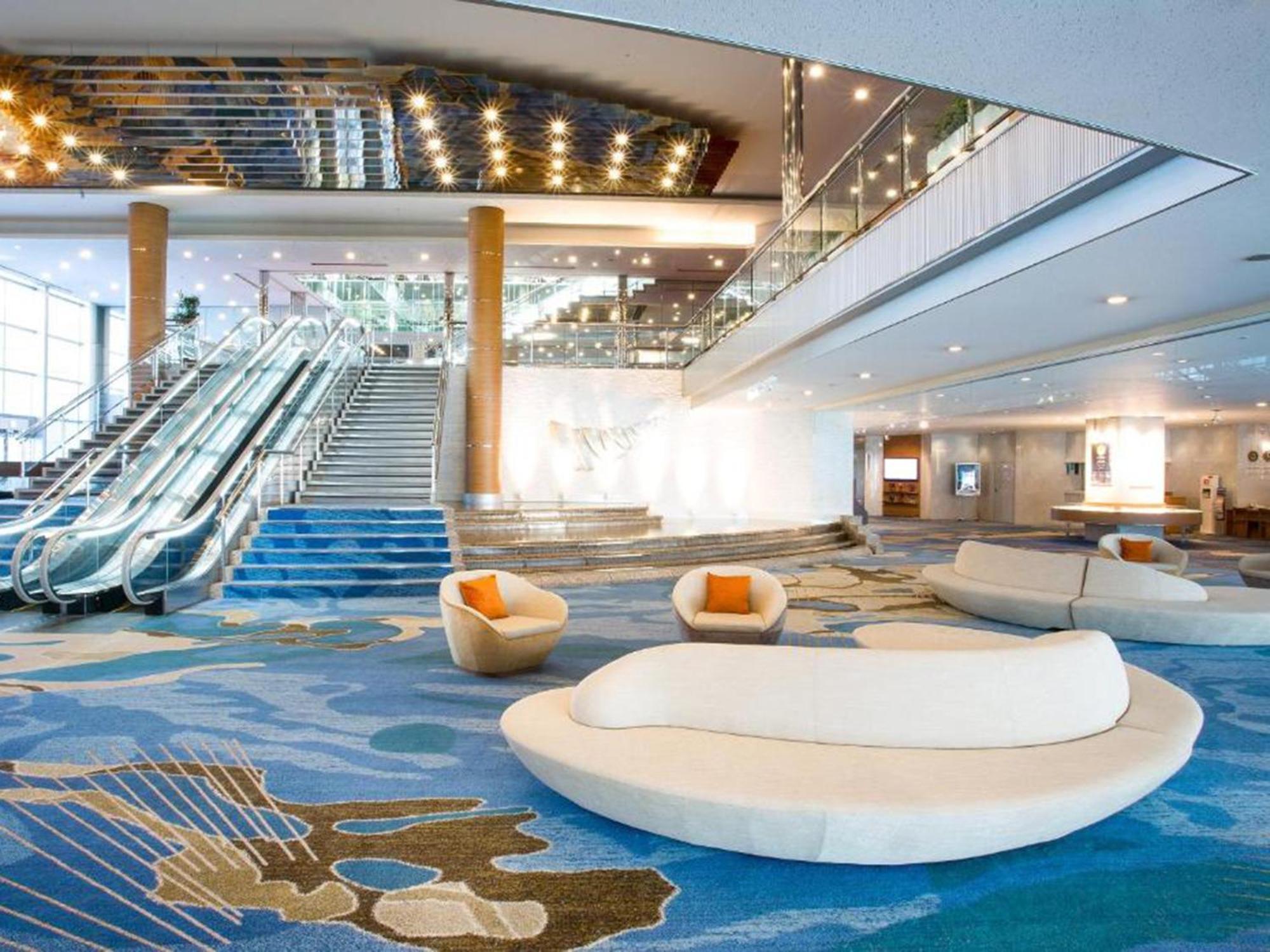 Lake Biwa Otsu Prince Hotel Exterior photo