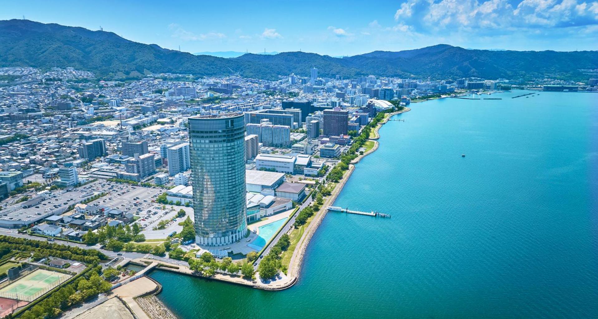 Lake Biwa Otsu Prince Hotel Exterior photo