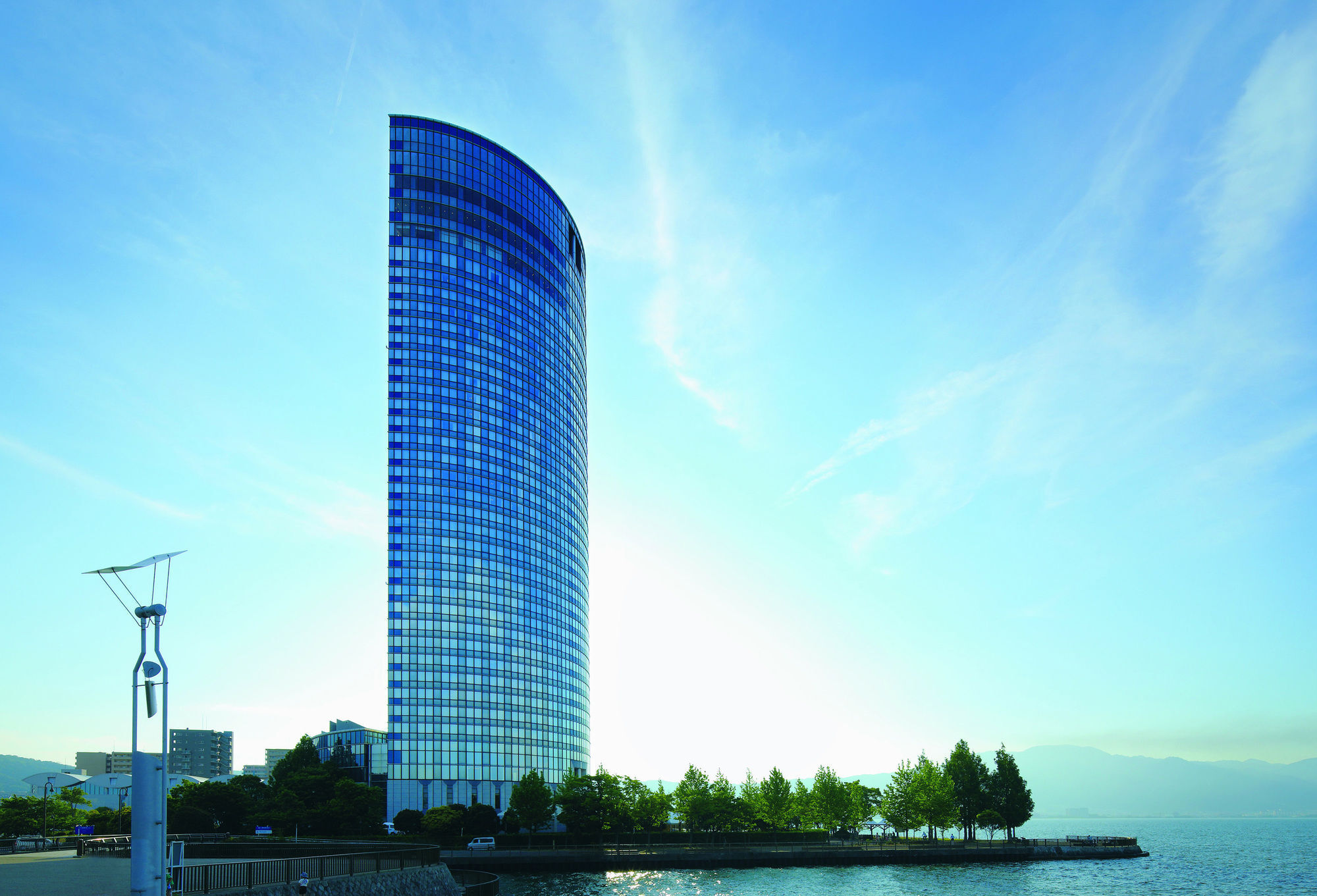 Lake Biwa Otsu Prince Hotel Exterior photo